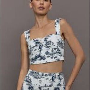 Abercrombie & Fitch Blue and White Floral Crop Top